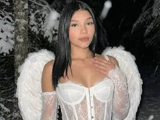 Streamate Free Porn Cam of LucyDilucas