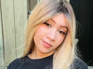 Streamate Free Porn Cam of Kari_lovers