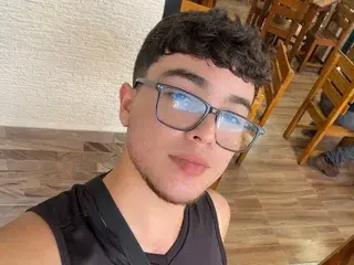 Streamate Free Porn Cam of ThiagoMonaco
