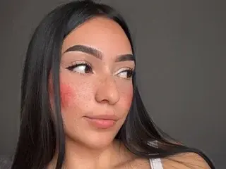 Streamate Sex Cam of missallydoll_e