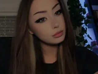 Streamate Live Porn of LiaV
