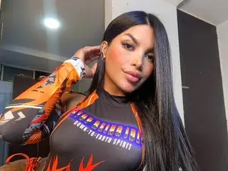 Streamate Live Sex of XXLATINAHOTXX