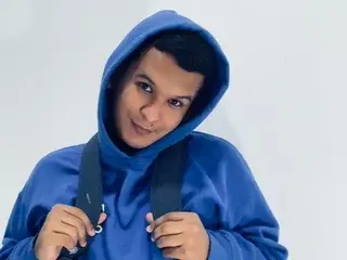 Streamate Free Live Porn of WillyCruz