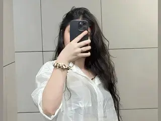 Streamate Watch Live Sex Cams of Roshi_Love