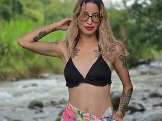 Streamate Best live sex cam show of merrymendezz