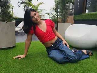 Streamate Adult Video Chat of MADISSONROSSI