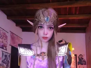 Streamate Free Porn Cam of SaraMoon100