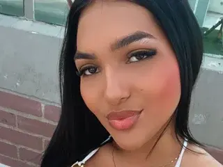 Streamate Best live sex cam show of IssyDaniels