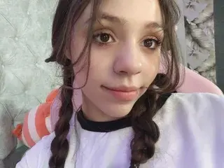 Streamate Sex Cam of Ariana_More