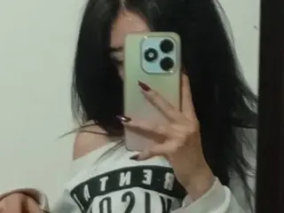 Streamate Free Porn Cam of LunaSmitHL