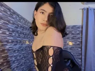 Streamate Free Porn Cam of sweetfemb19