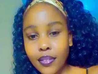 Streamate Live Porn of CurvyBootiliscious88