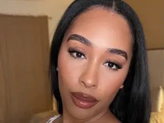 Streamate Free Live Porn of Heyjezelle
