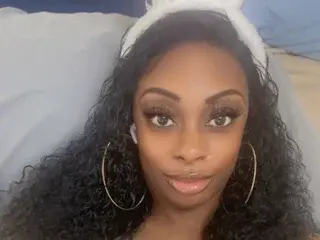 Streamate Live Porn of Prettylondond
