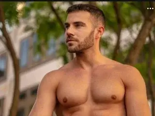 Streamate Live Sex of alphahhunk