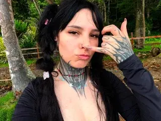 Streamate Free Porn Cam of Tiny_ink