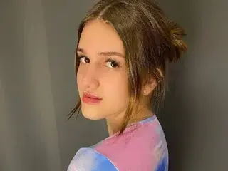 Streamate Watch Live Sex Cams of AlinaBabyGirl