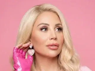 Streamate Nude Webcam of isabellarosexxy