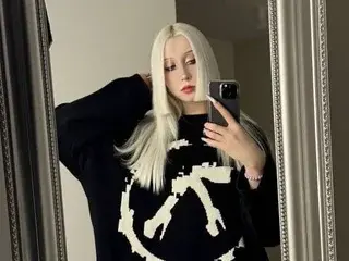 Streamate Nude Webcam of AltBabeDoll