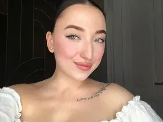 Streamate Watch Live Sex Cams of AVA_MAX