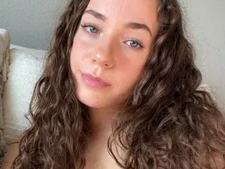 Streamate Nude Webcam of Itsstarxo