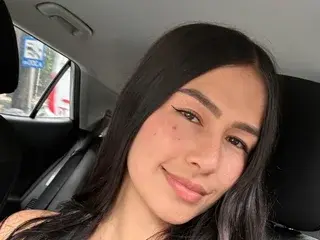 Streamate Sex Cam of DulcemiaWalk