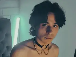 Streamate Watch Live Sex Cams of NoahStarks