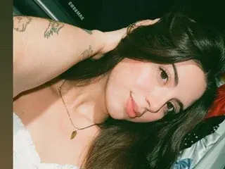 Streamate Live Sex of KyomiHunt