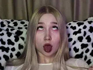 Streamate Best live sex cam show of Lily_Flower69