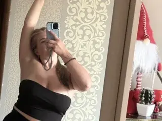 Streamate Live Sex of NikaShadow