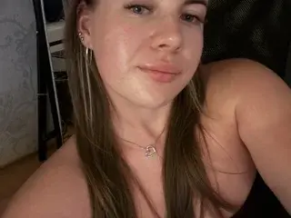 Streamate Nude Webcam of NikaShadow