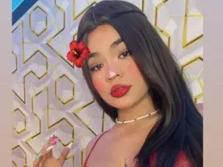 Streamate Nude Webcam of Nahia78Hard