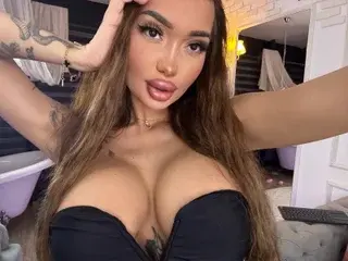 Streamate Best Webcam of SashaFererra