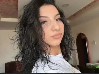 Streamate Nude Webcam of SeleneNorth