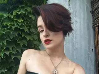 Streamate Best live sex cam show of LunaLoviegood