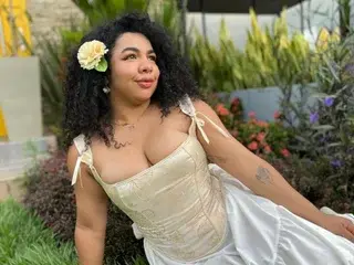 Streamate Live Sex Cam of MemphisWilliams