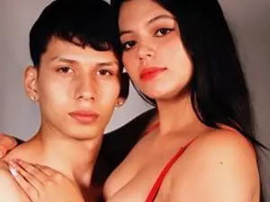 Streamate Live Sex of Tom_And_Bunny