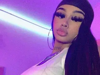 Streamate Nude Webcam of kHELANISYY