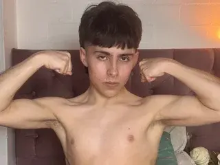 Streamate Nude Webcam of PepperTwink