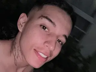 Streamate Private Sex Chat of NoahThomsonX