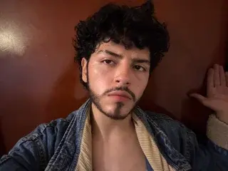 Streamate Best live sex cam show of Eliotkinky