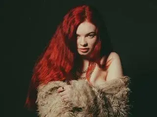 Streamate Nude Webcam of CarolinaDia