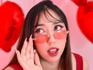 Streamate Live Sex of Emi_Star