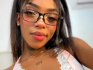 Streamate Free Live Porn of CahitlynBel