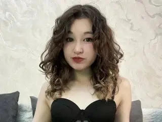 Streamate Nude Webcam of Yukimii