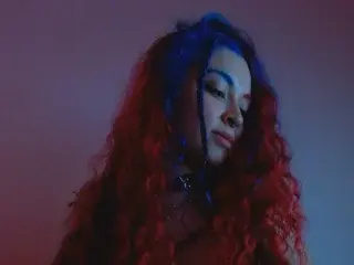 Streamate Live Sex Cam of CharickAddler