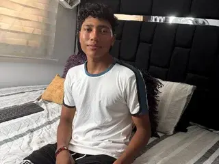 Streamate Adult Webcams of clardrousee