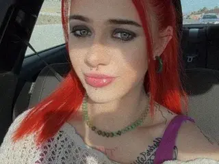 Streamate Live Sex Cam of LillithSapphire