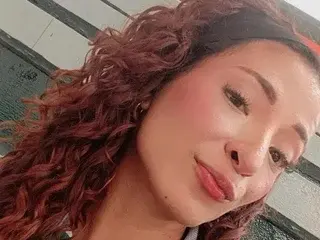 Streamate Nude Webcam of Tiny_wiild