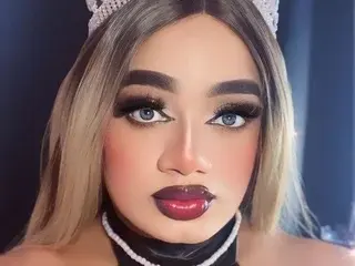 Streamate Free Live Porn of LunaSofiaSmith